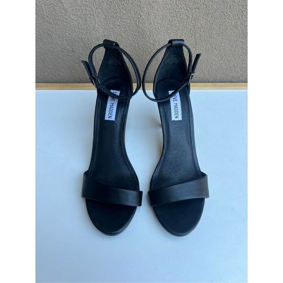 Steve Madden Ankle Strap Open Toed Black Leather Heels Size 8 Sexy Pumps - Picture 3 of 6